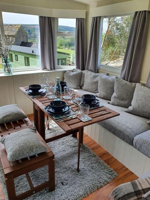 Howgill Farm Bolton Abbey Апълтрийуик Стая снимка